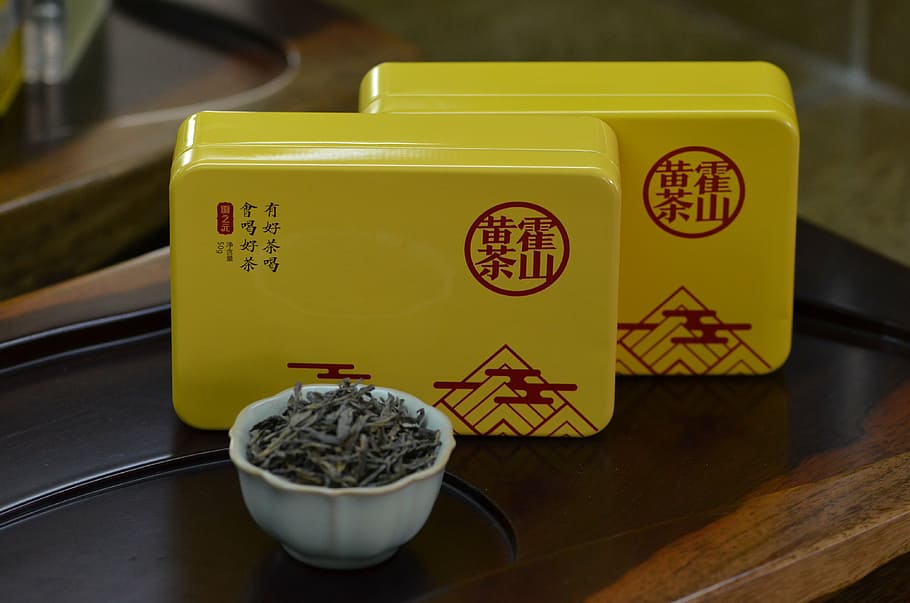 yellow tea, iron box, close-up, communication, text, table HD wallpaper