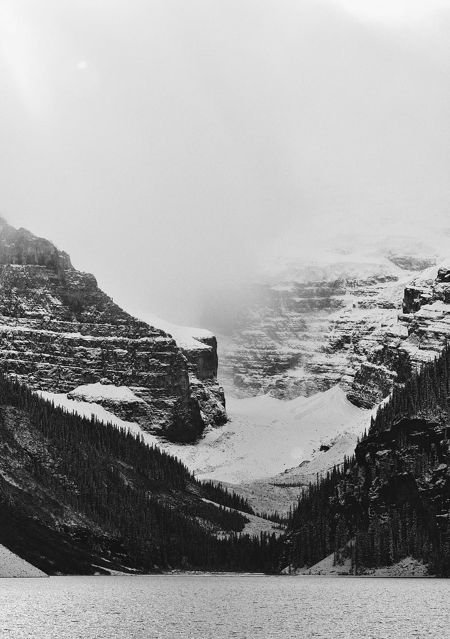 snowy mountain, gray scale photo of mountain range covered with snow HD wallpaper