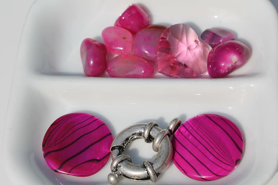 art, craft, beads, necklace, pink, cerise, agate, color therapy HD wallpaper