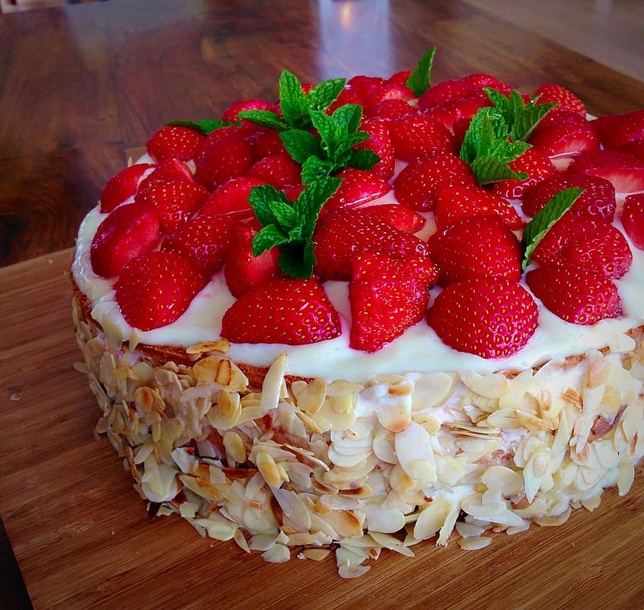 strawberry, cake, bakery, food, dessert, fruit, gourmet, freshness HD wallpaper