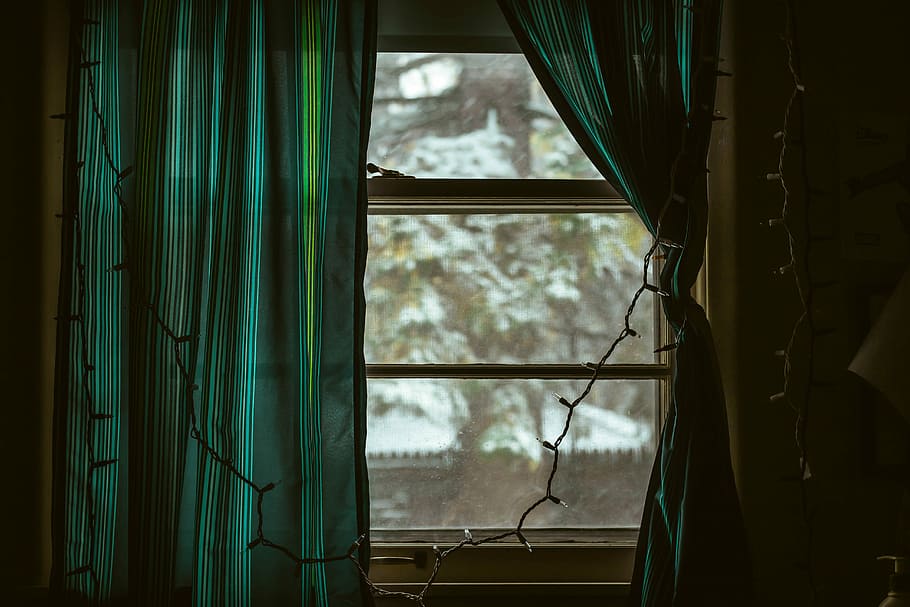 curtain at window with string lights, string light hanging on window, HD wallpaper