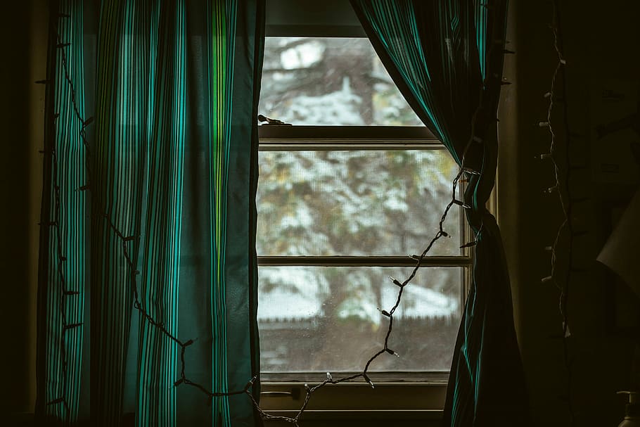 curtain at window with string lights, string light hanging on window HD wallpaper