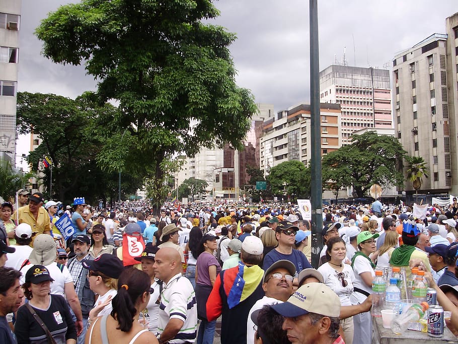 people gathering at road, marches, protests, venezuela, crowd HD wallpaper