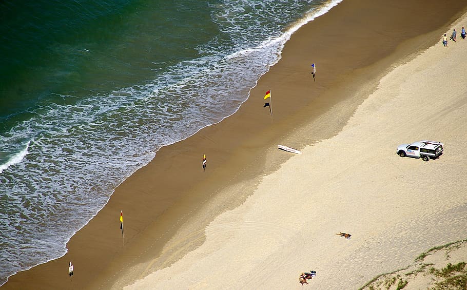gold coast, beach, sea, ocean, sand, holidays, swimmers, life guard, HD wallpaper