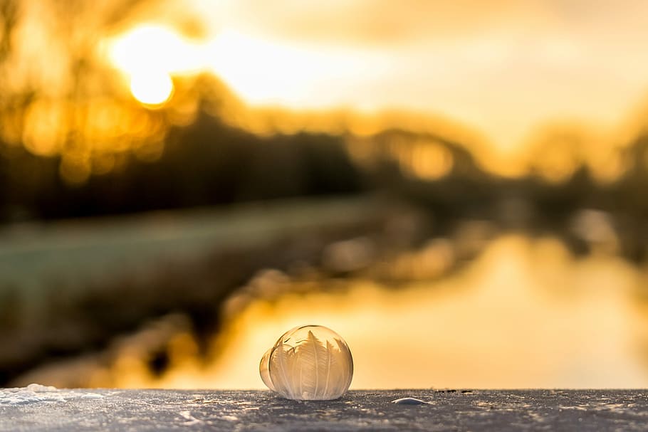 Soap Bubble, Frozen, Winter, Cold, frozen bubble, wintry, eiskristalle HD wallpaper