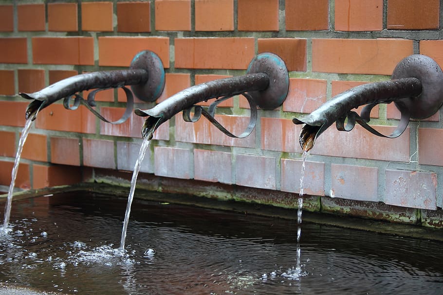 Fountain, Wall, Water, Taps, Masonry, metal, close, motion HD wallpaper