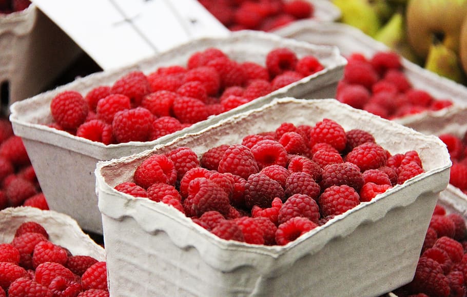 ripe strawberry fruits, raspberry, red, healthy, traditional HD wallpaper
