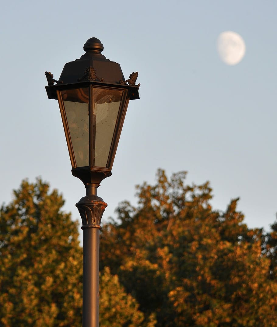 Moon, Lantern, Samara, Street, Evening, autumn, street light HD wallpaper