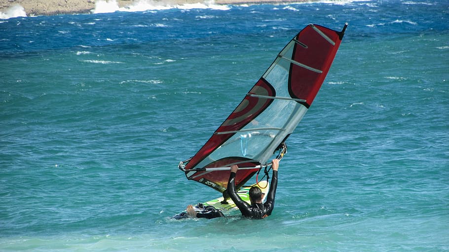 windsurfing, windsurfer, speed, action, water sport, sea, real people HD wallpaper