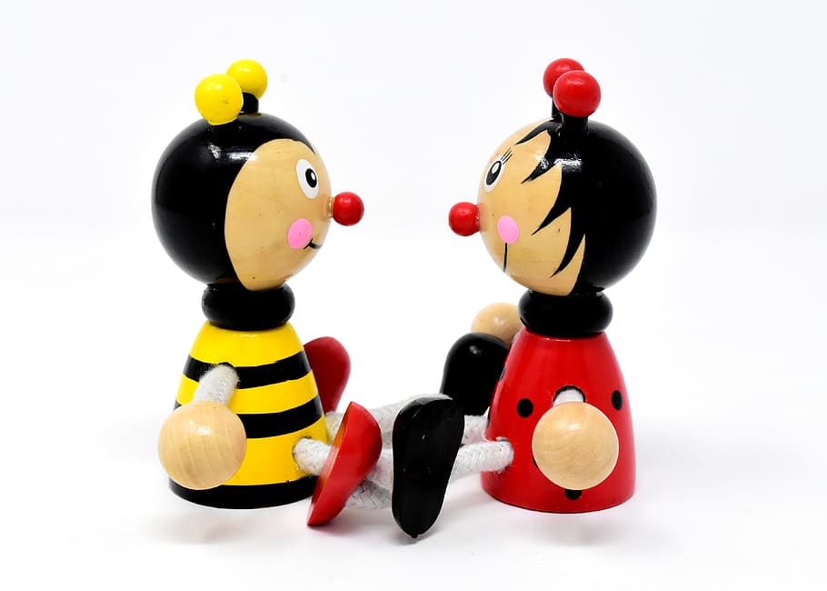 bee and ladybug wooden figurines, wooden figures, deco, decoration HD wallpaper