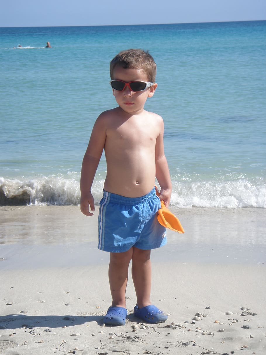 Boy, Child, Sea, Ocean, Beach, Person, sunglasses, one boy only HD wallpaper