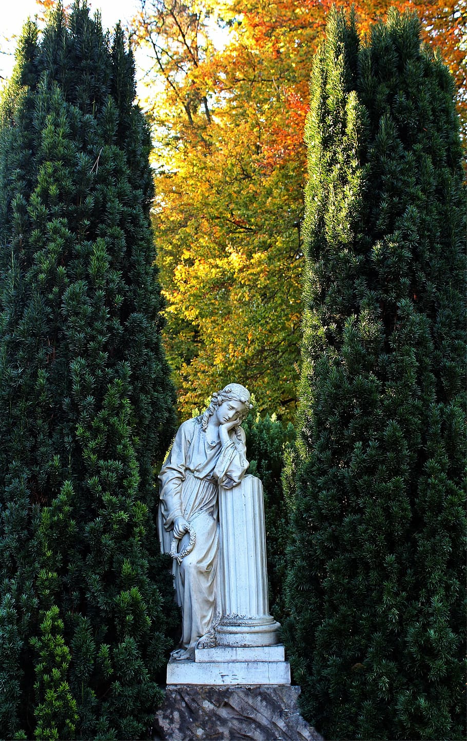 stone sculpture, monument, mourning, statue, art, tomb, autumn HD wallpaper