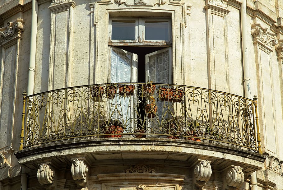 balcony, railing, facade, metal, the architecture, flowers HD wallpaper