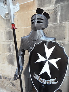 Malta, Knight, Armor, ritterruestung, order of malta, orders of chivalry HD wallpaper