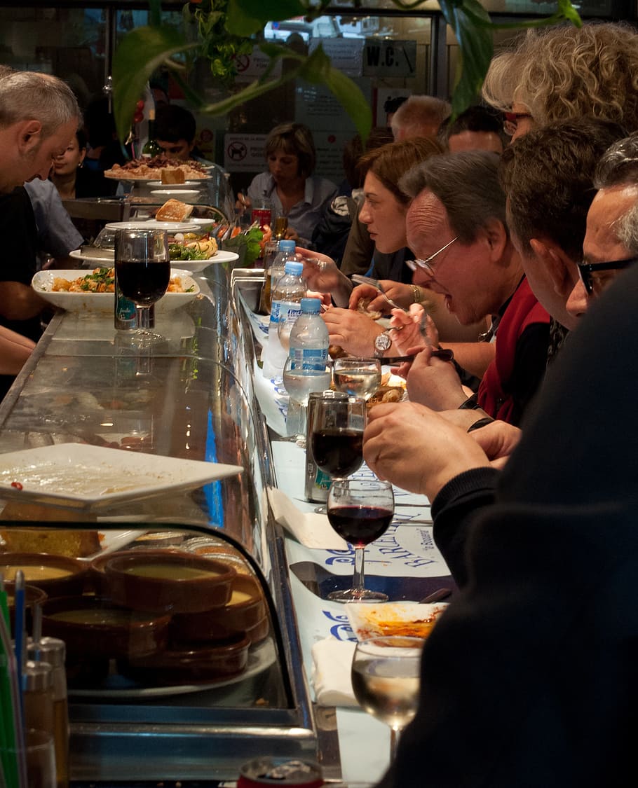 eat, buffet, lunch, personal, human, wine, court, hungry, people HD wallpaper