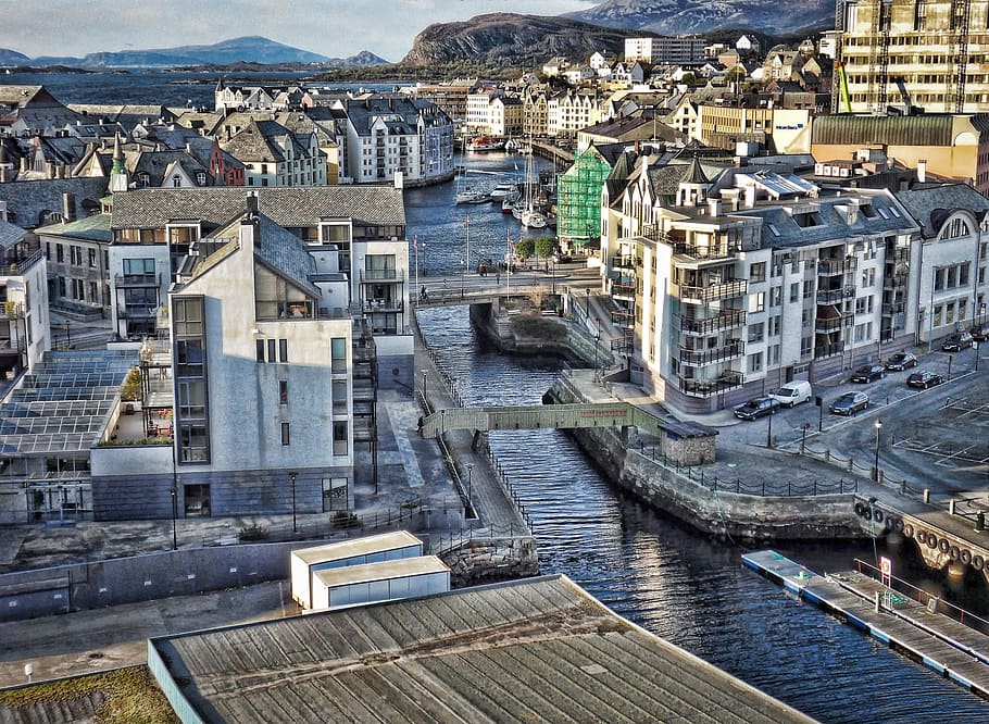 Harbour, Norway, Vacation, alusund, norwegian, tourism, water HD wallpaper