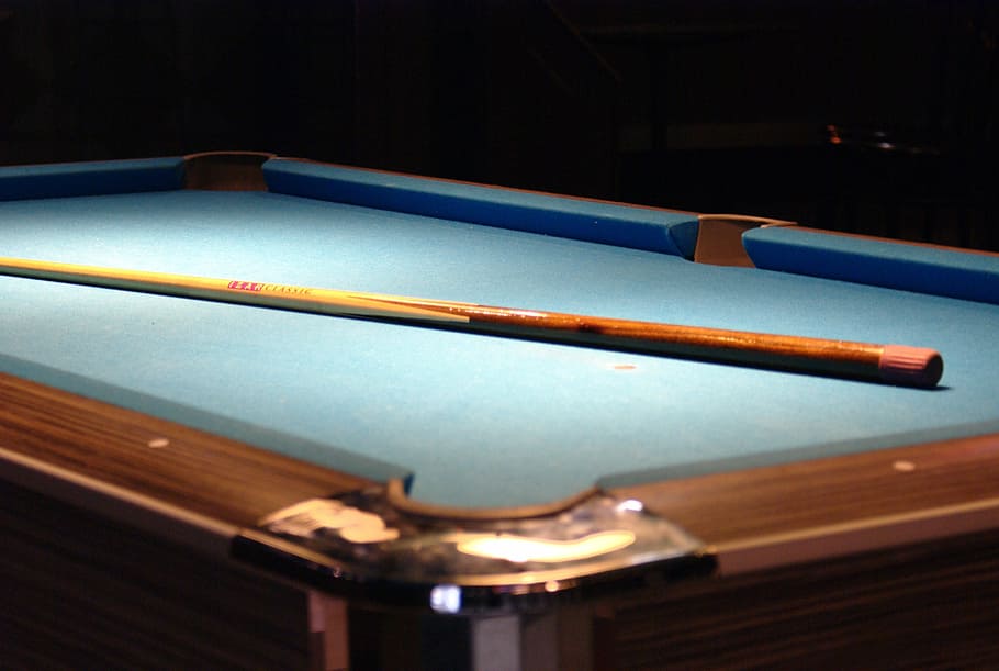 blue and brown billiard table with cue stick, taco, billiards HD wallpaper
