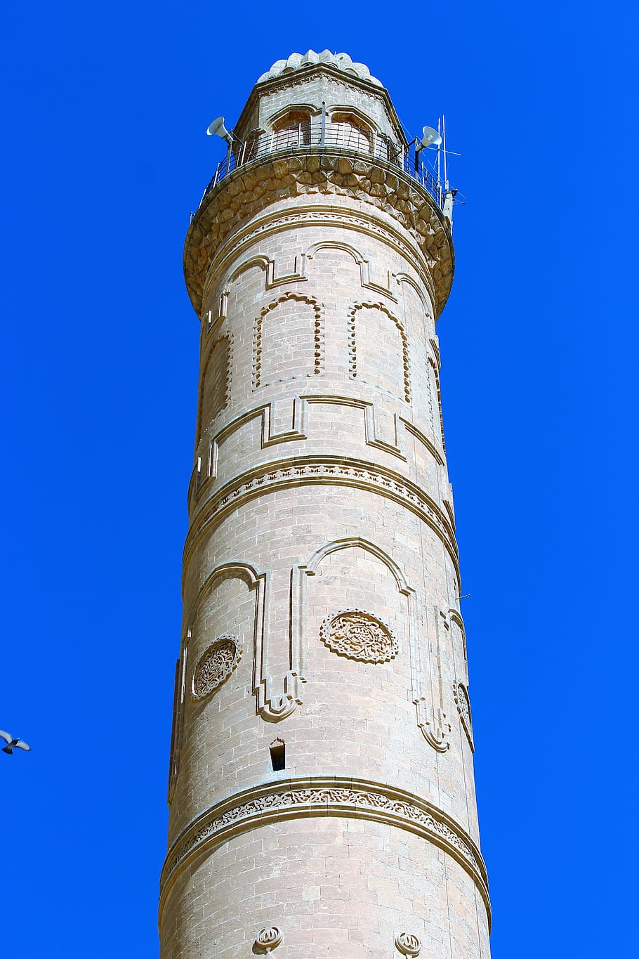 architecture, tower, sky, low angle view, blue, built structure HD wallpaper