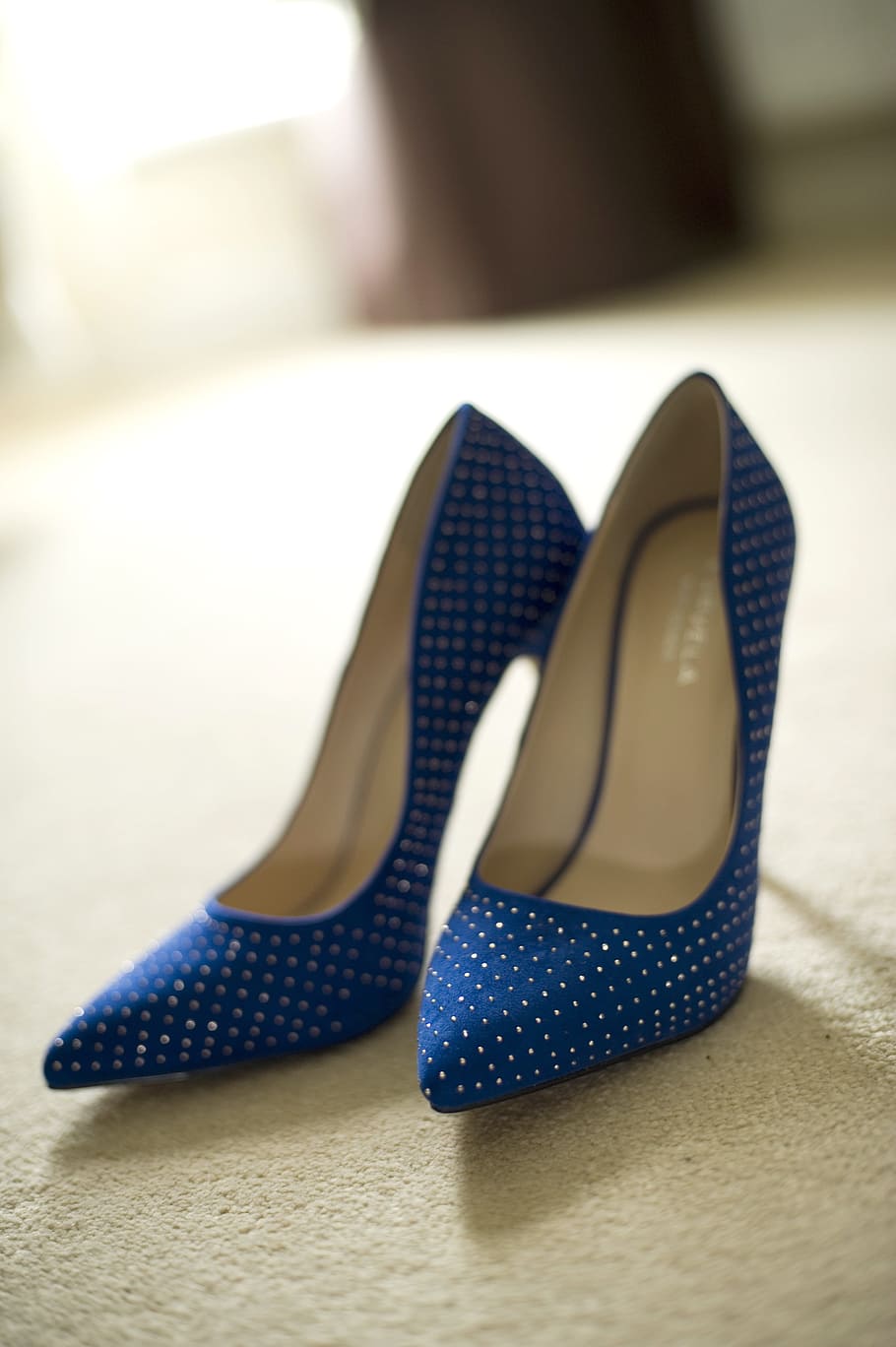 pair of women's blue polka-dot pointed-toe heels shoes, stilettos, HD wallpaper