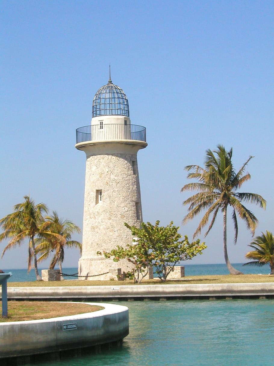 lighthouse, ocean, sea, coast, warning, navigation, beacon HD wallpaper