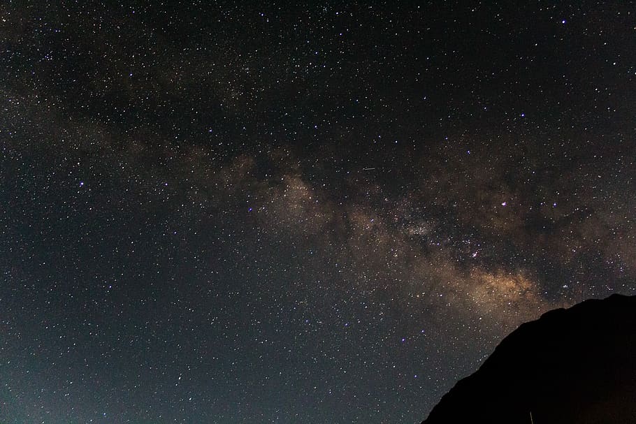 Chasing the milky way, milky way sky phenomenon, night, dark HD wallpaper