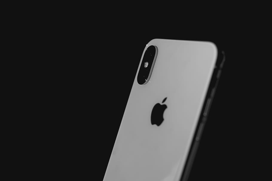silver iPhone X, focus photography of silver iPhone X, apple