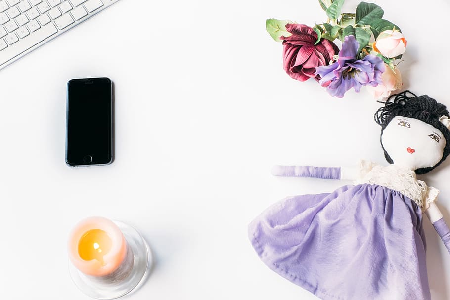 Styled photo with doll and iPhone, concepts And Ideas, objects HD wallpaper