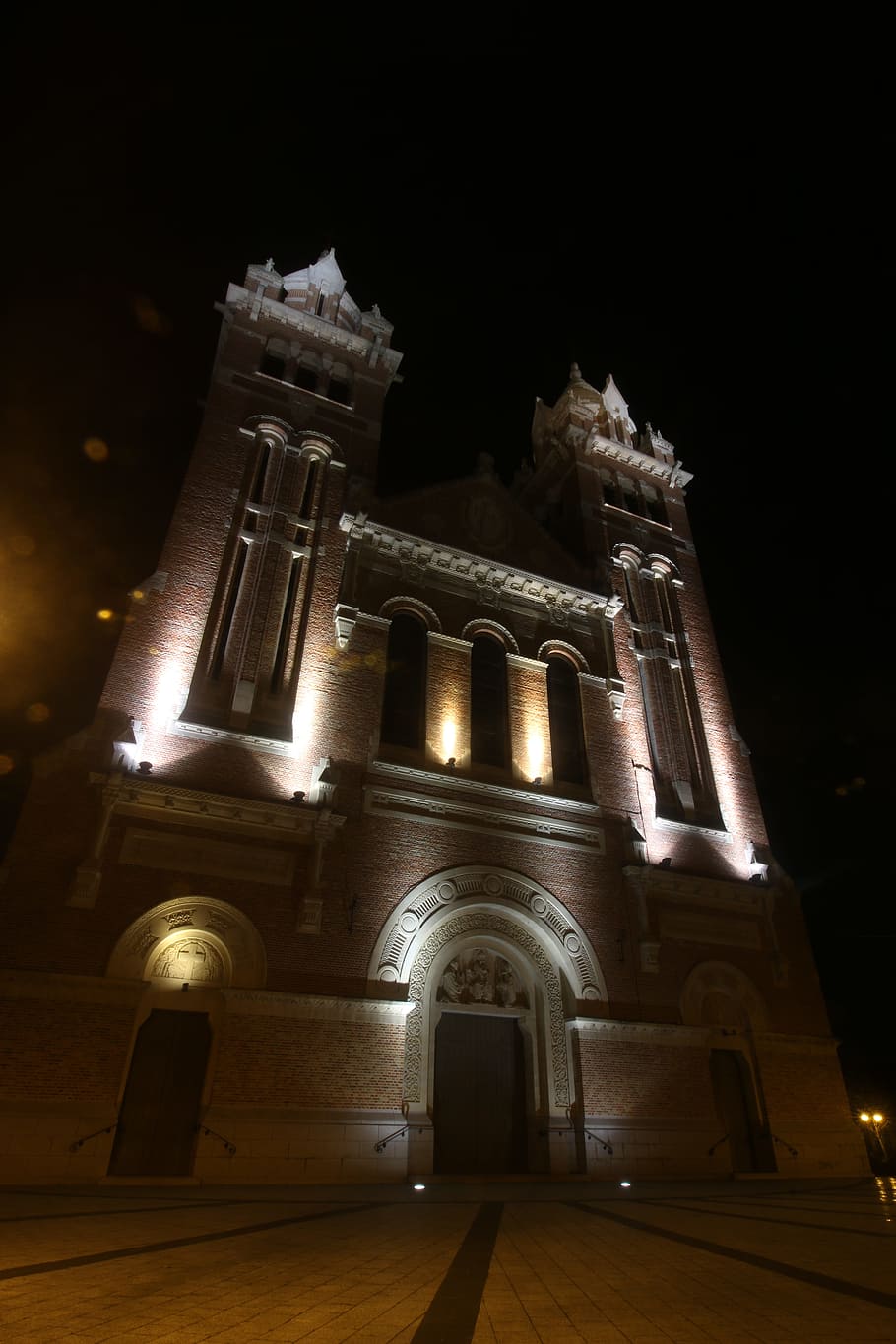 monument, night, lights, architecture, nocturne, lighting, church HD wallpaper