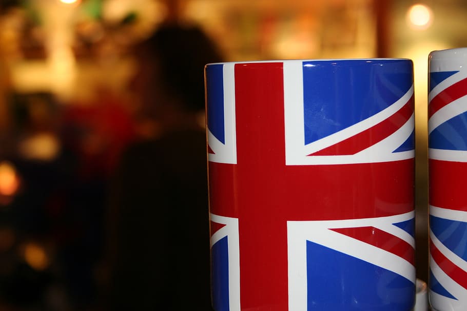two UK mugs, british, drink, breakfast, coffee, tea, patriotism HD wallpaper