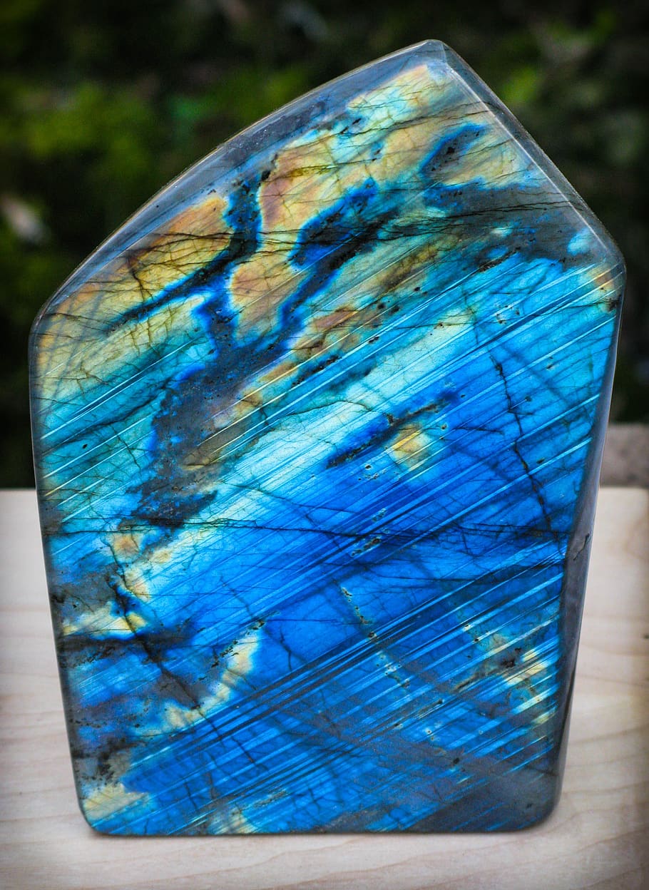 labradorite, mineral, stone, blue shimmering, gem, close-up, HD wallpaper