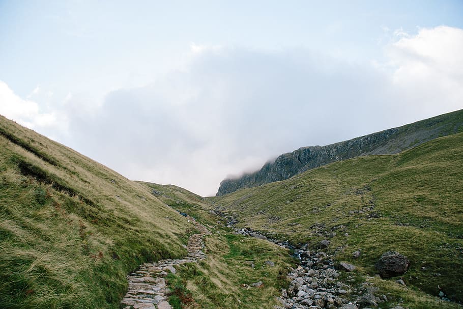 mountains during daytime, landscape photo of green mountain ridge under cloudy sky during daytime HD wallpaper