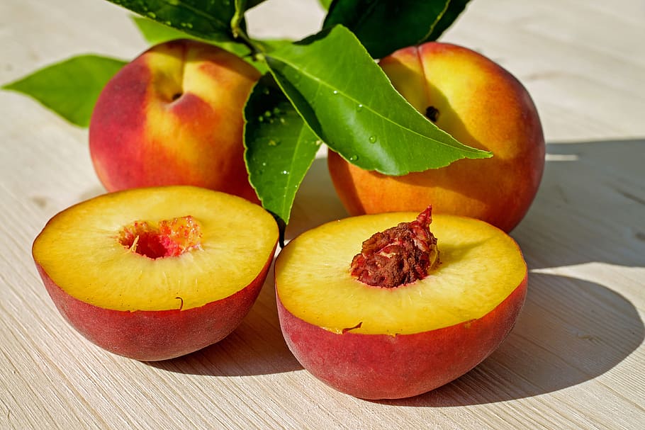 several sliced peach, fruit, red, yellow, juicy, ripe, delicious HD wallpaper
