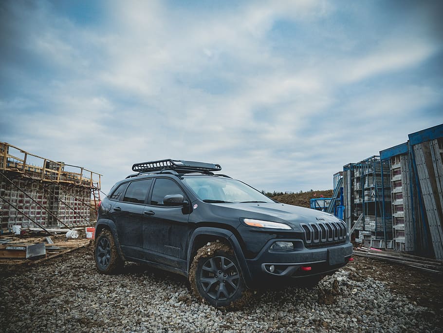 black Jeep Compass SUV on dirt road, car, vehicle, wheels, bumper, HD wallpaper