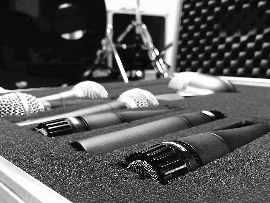 grayscale photo of assorted microphones of case, luggage, studio HD wallpaper