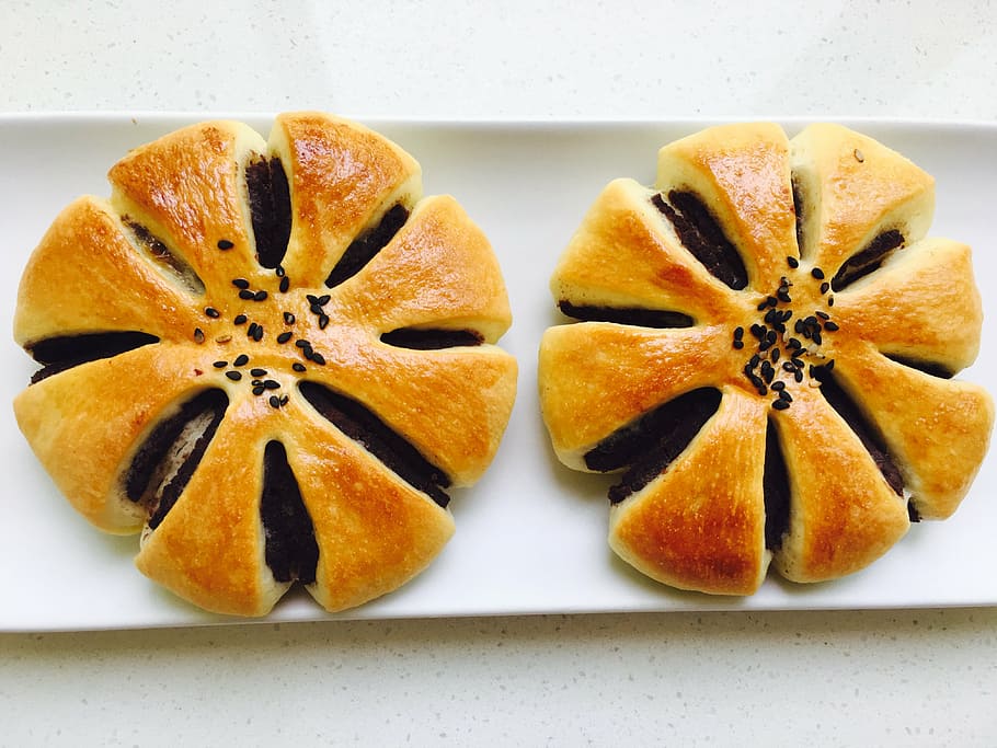 anpan, flower-shaped bread, sweetened bean paste, flowers, food HD wallpaper