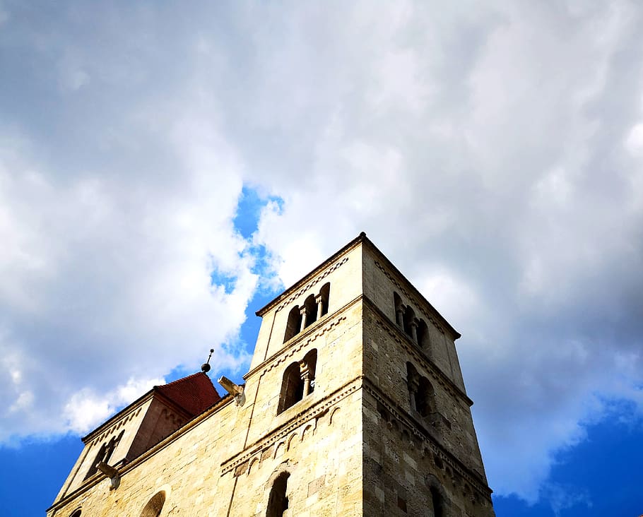 church, ócsa, sky, cloud, building exterior, cloud - sky, low angle view HD wallpaper