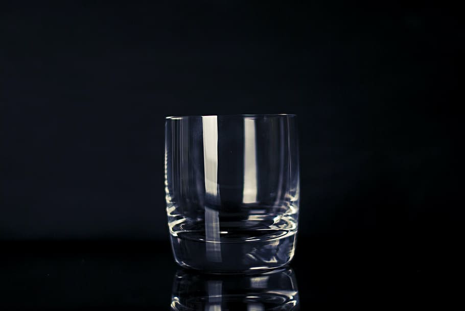selective focus photography of clear drinking glass, empty HD wallpaper