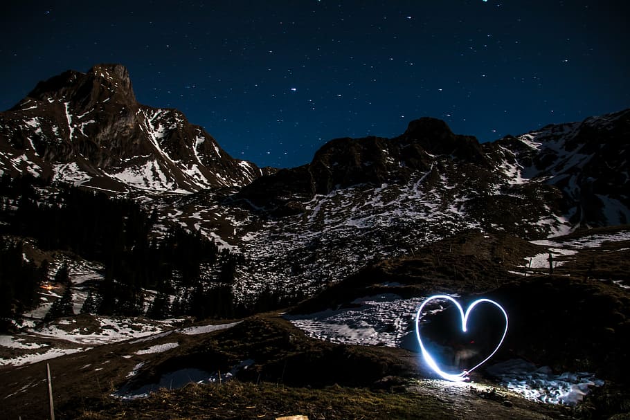 photo of hills under nightsky during nighttime, light graffiti HD wallpaper