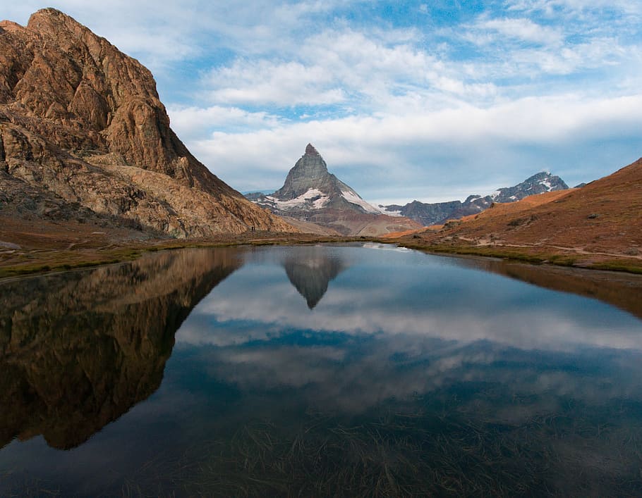 body of water near mountain, mountain alps near pond, Cold, nights HD wallpaper