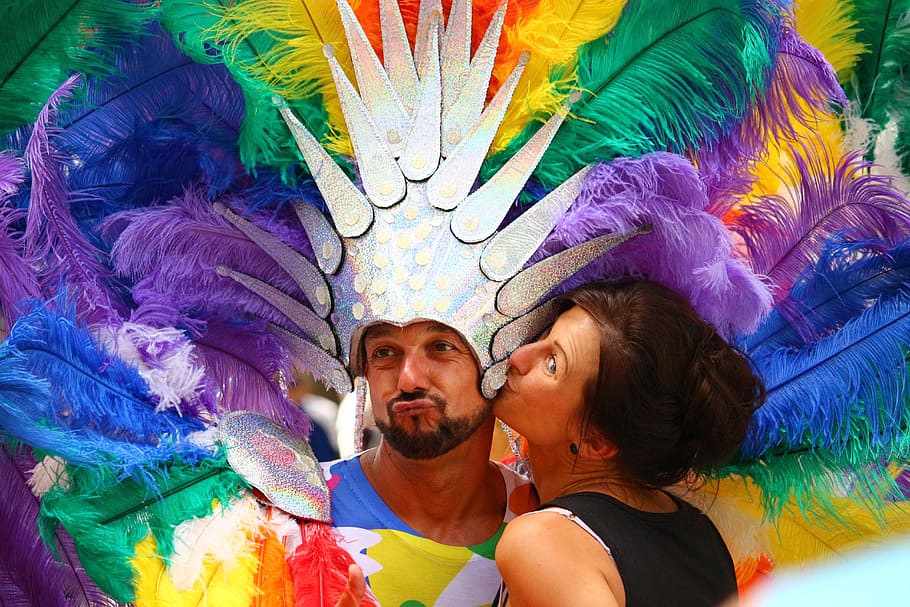 assorted-color feathers headdress, csd, parade, colorful, demonstration, HD wallpaper