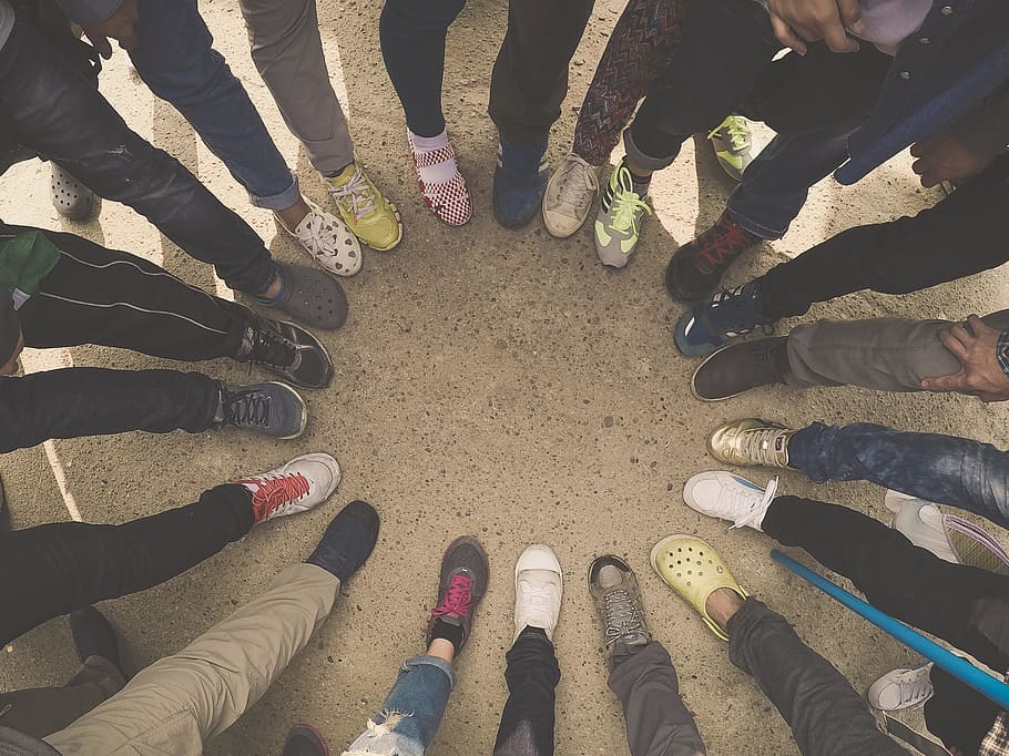hands, people, sand, legs, crowd, diversity, ground, pants, shoes HD wallpaper