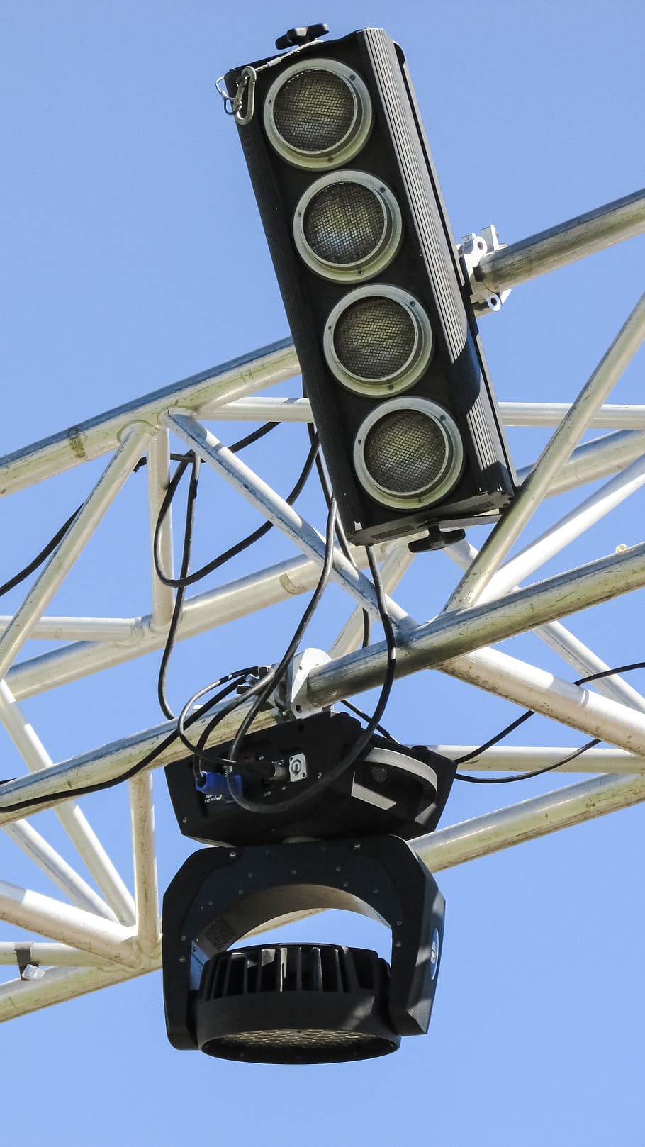 lighting, equipment, spotlight, stage, concert, technology HD wallpaper