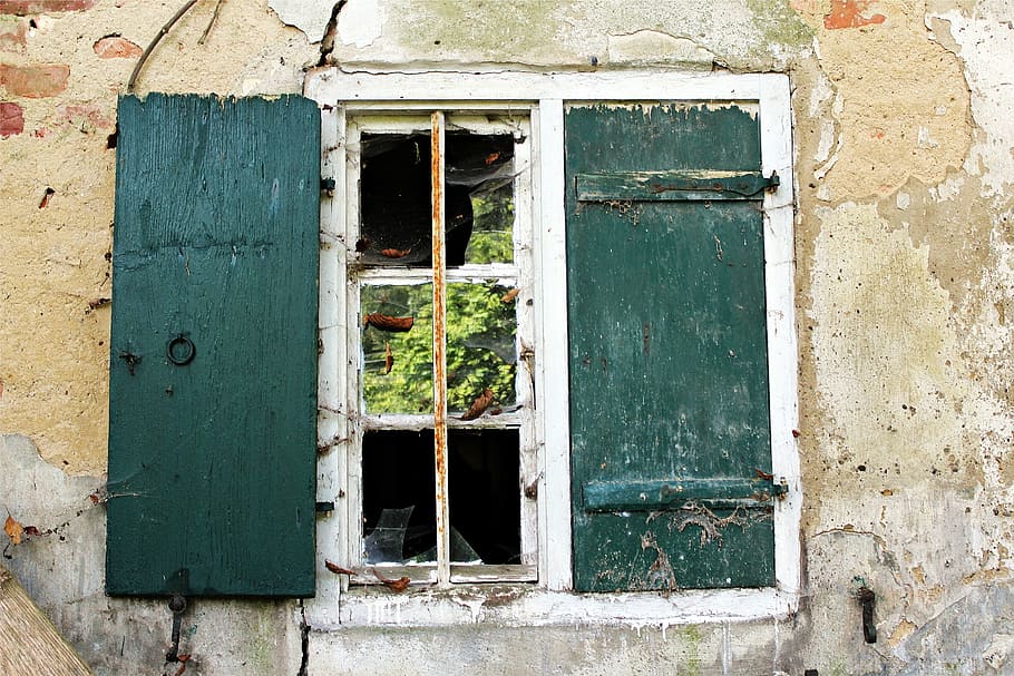 green wooden window frame, leave, building, decay, run down HD wallpaper