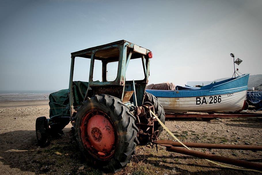 tractor, old, rusty, vintage, agriculture, machinery, antique HD wallpaper