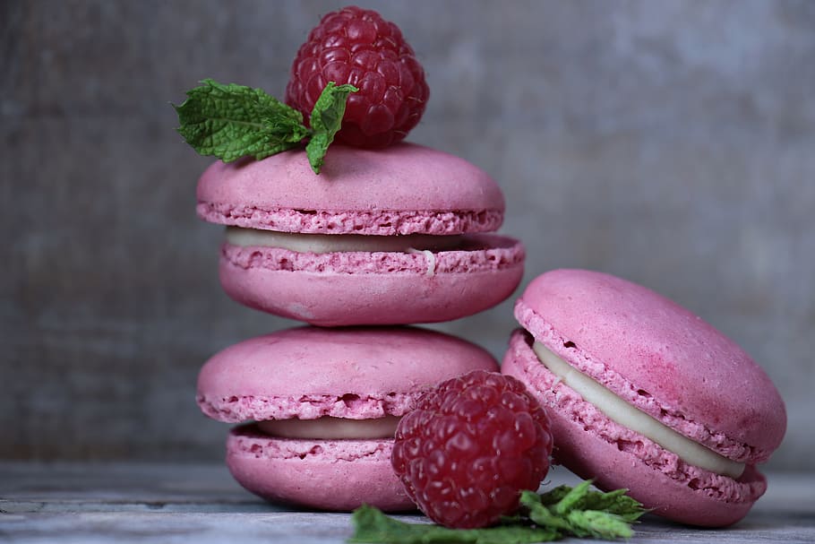 three pink macarons, raspberries, mint, pastries, french pastries HD wallpaper