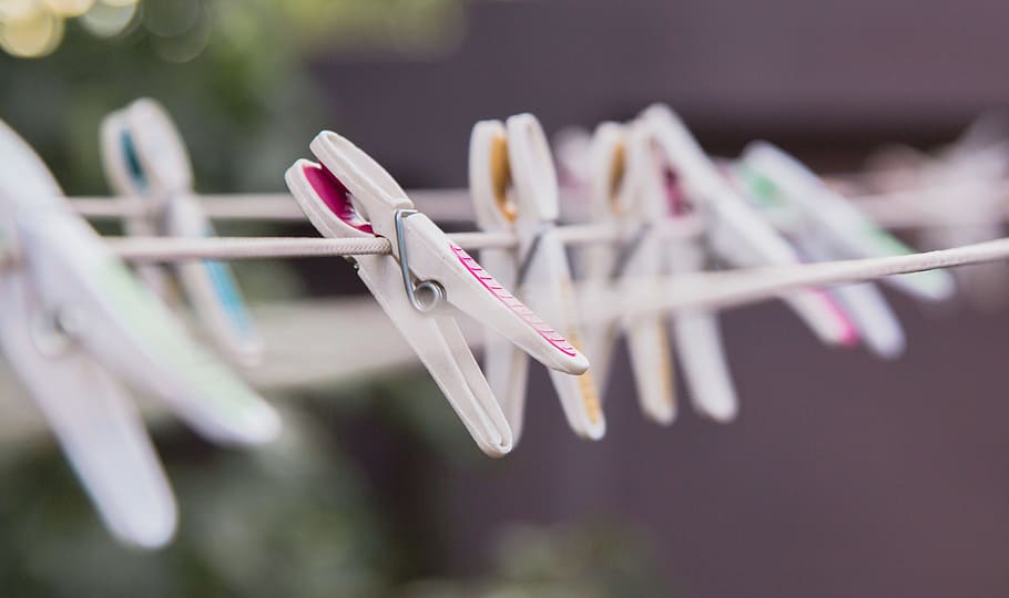 pin, clothespin, clip, clothesline, hanging, close-up, no people HD wallpaper