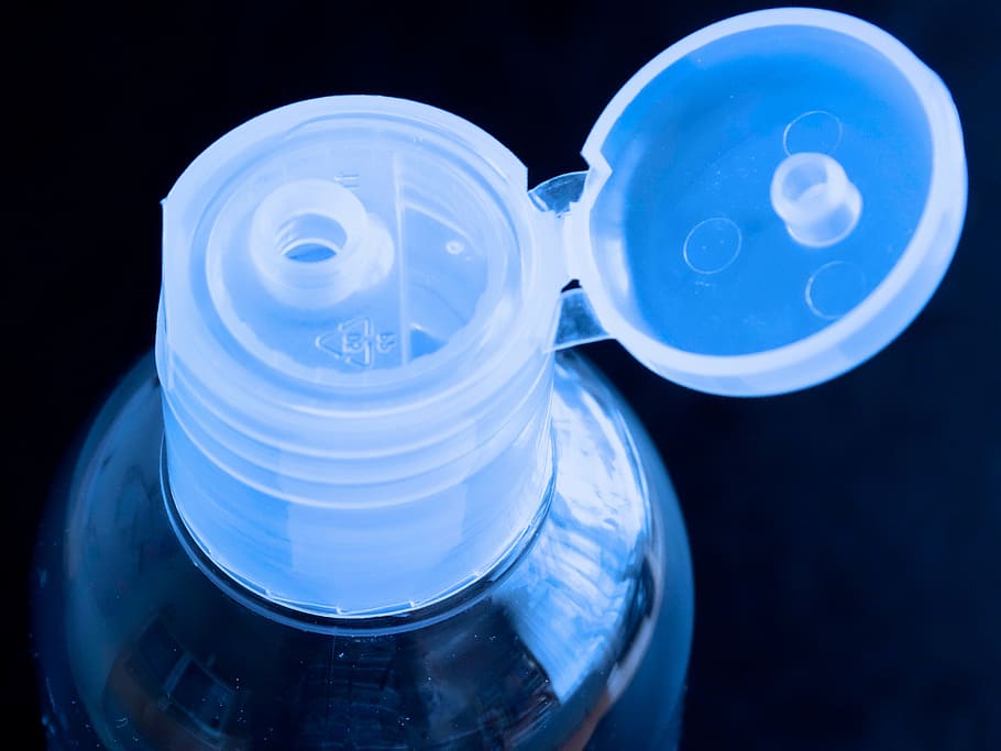 blue plastic bottle, transparent, light blue, lid, open, studio shot HD wallpaper