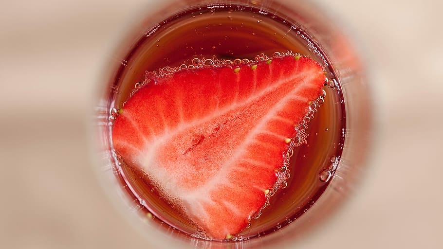strawberry, macro, rust, red, fresh, food and drink, healthy eating HD wallpaper