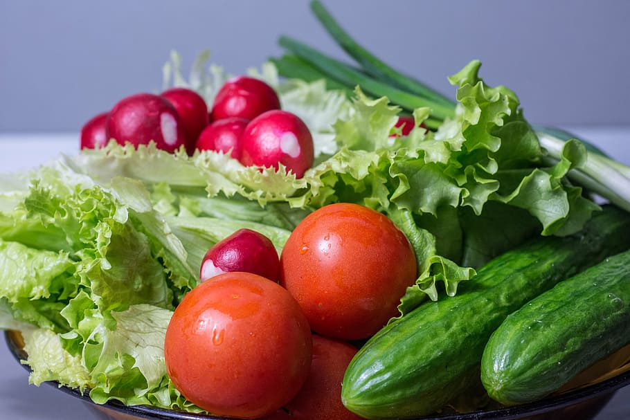 assorted vegetables, salad, fresh, tomatoes, green, food, healthy HD wallpaper