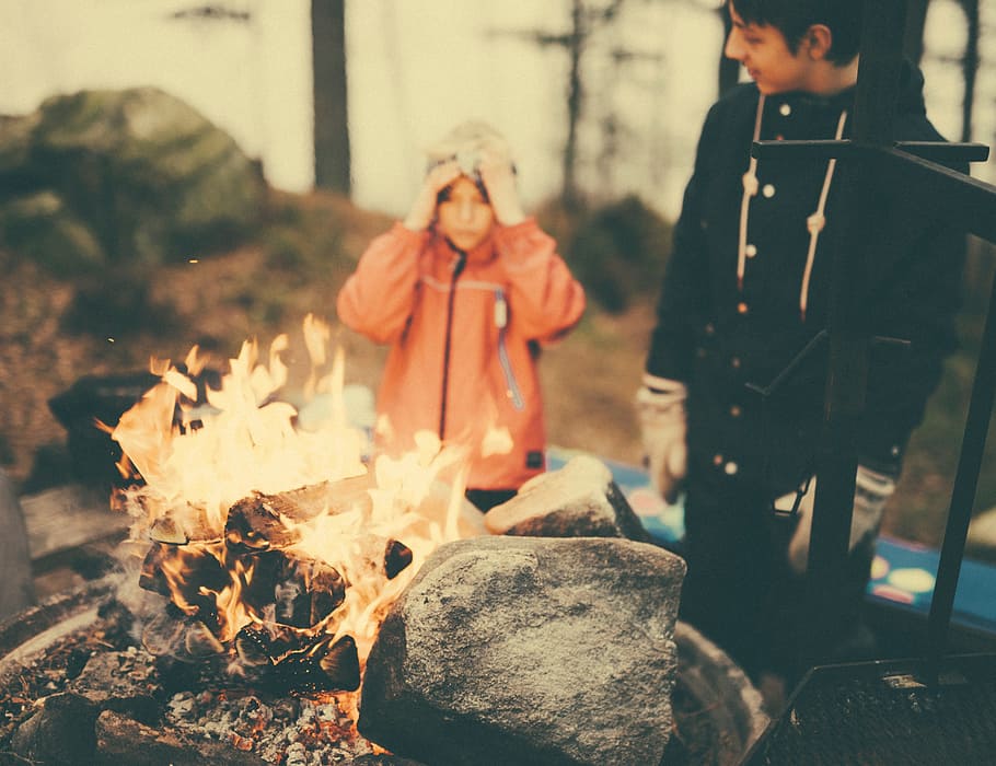 fire, camp, people, kid, man, cold, weather, jacket, forest HD wallpaper